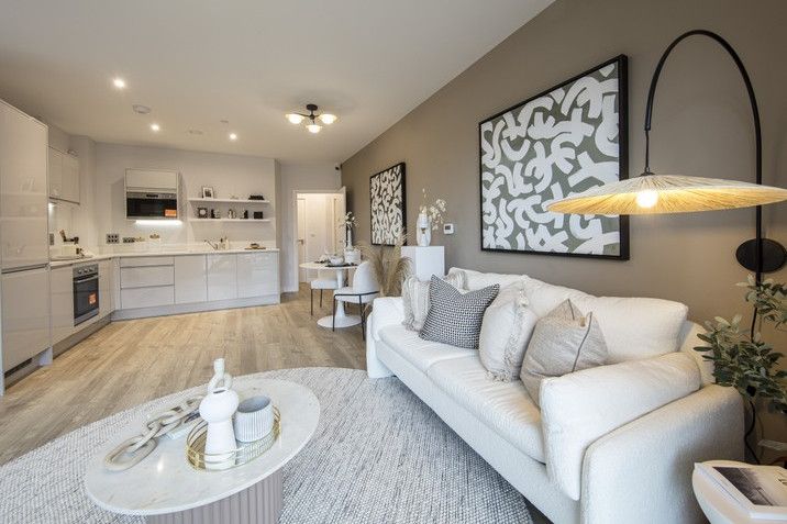 Property 2 of 18. Vb2327915 The Green At Epping Gate   1 Bed Show Apartment Plot 20  37  716x515