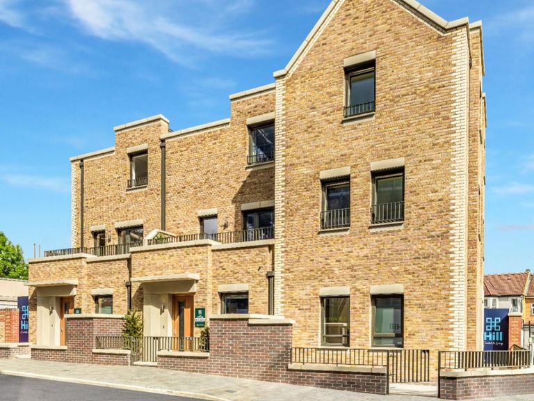 Property 1 of 30. Rowan - Number 1