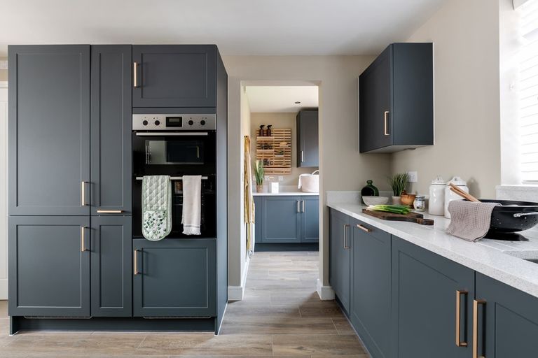 Property 1 of 12. Make Meal Time Memories