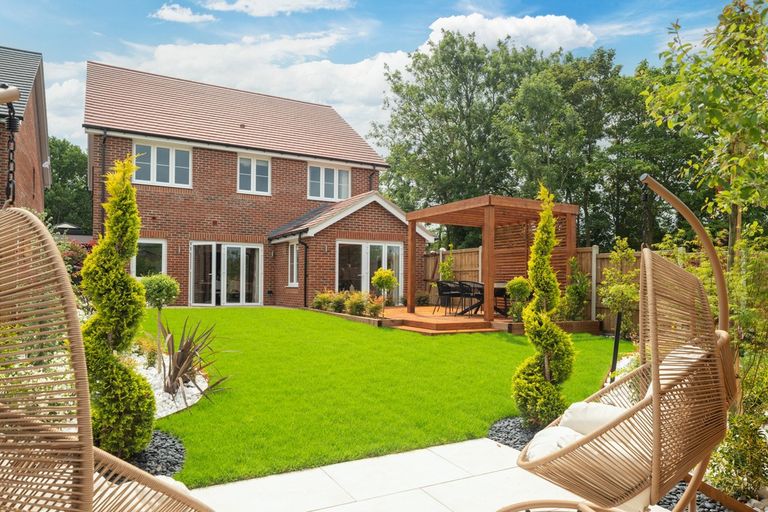 Property 2 of 24. Sambrooke Park, Potters Bar