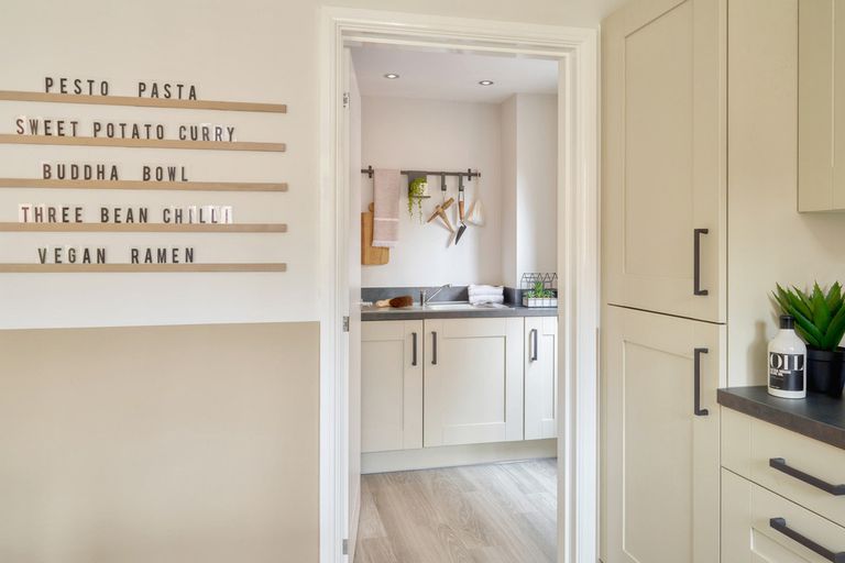 Property 2 of 9. Bovis Kidderminster Crescent Cypress85475_Development_Hero_1280x853