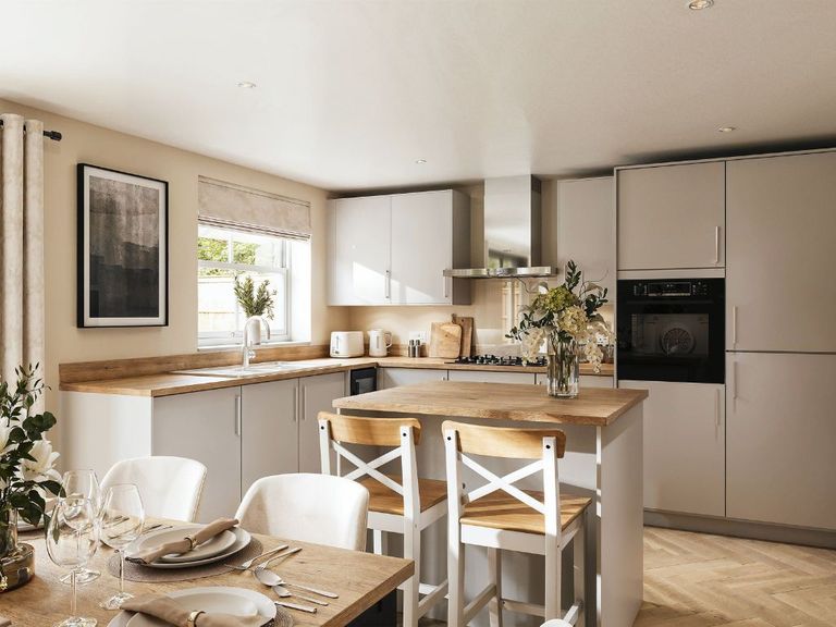 Property 1 of 11. Kitchen