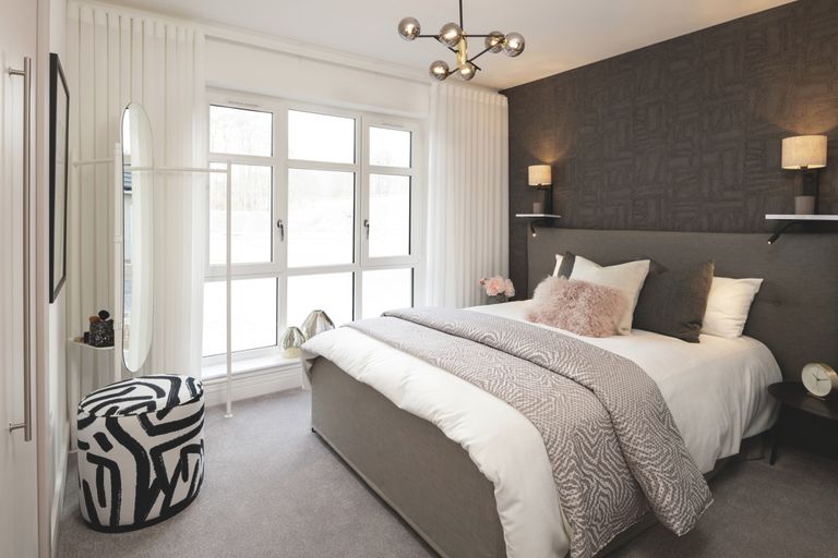 Property 2 of 4. Southbank By cala