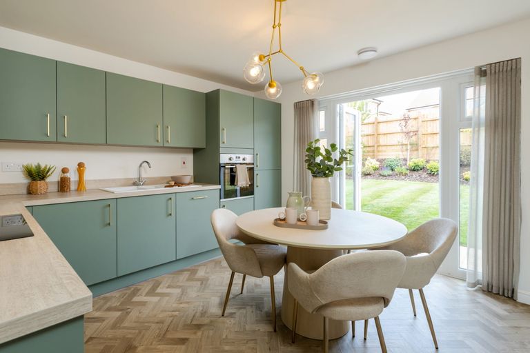 Property 2 of 10. Avon Rise Kitchen/Dining Kilburn