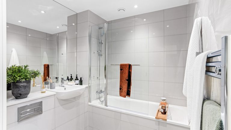 Property 2 of 19. Plot Image