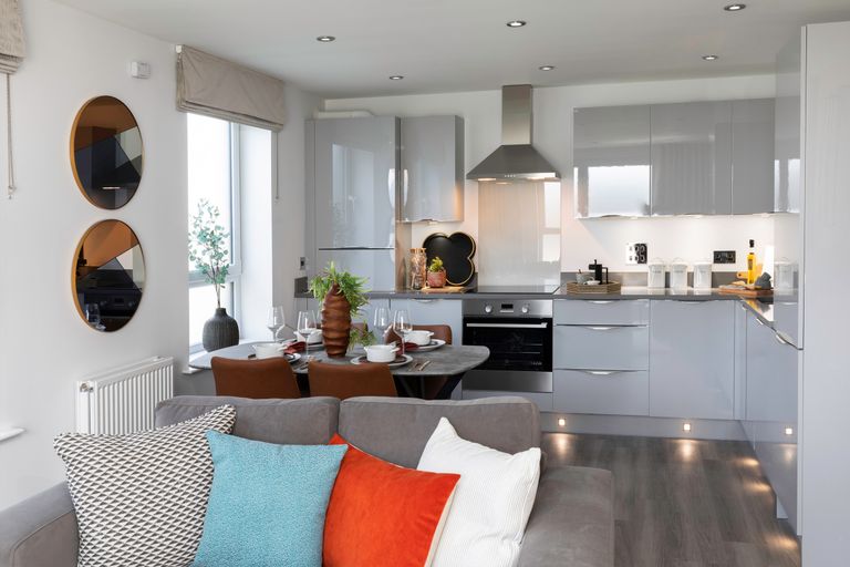Property 2 of 9. H7252-Show-Apartment-001
