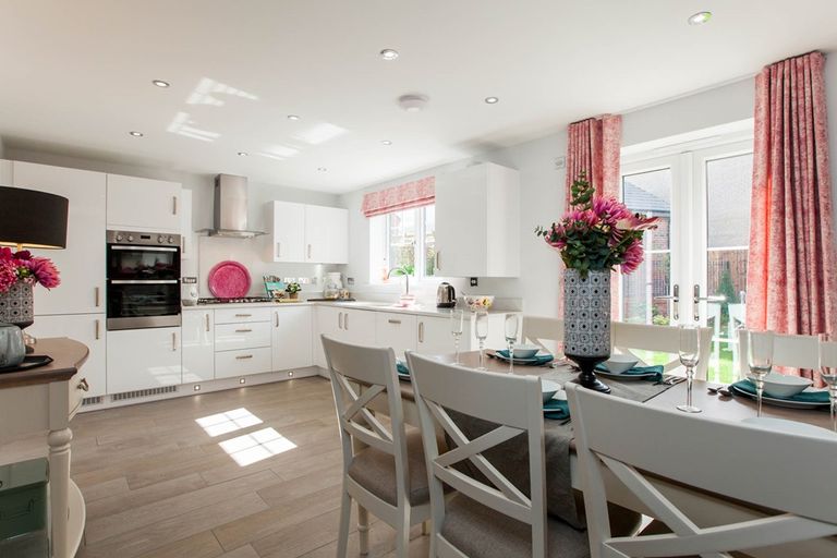 Property 3 of 10. A Spacious Open Plan Kitchen/Dining Area