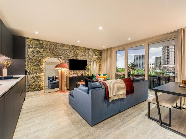 Property 2 of 13. Apartment 921 - The Empire Apartments