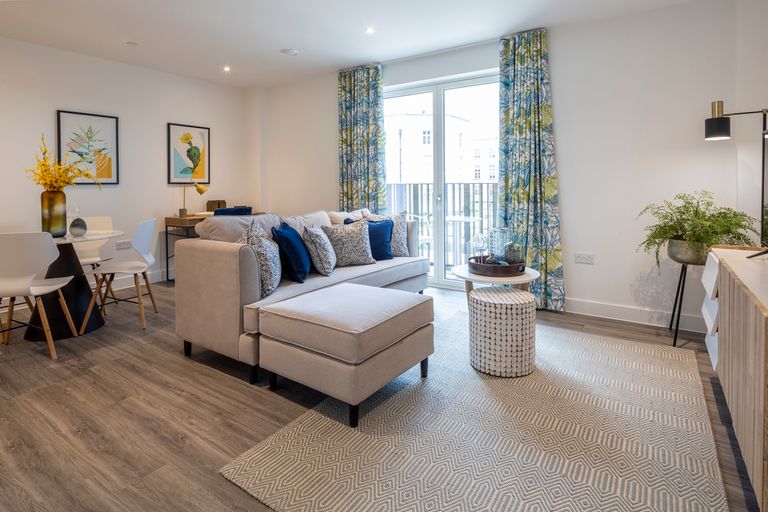 Property 1 of 6. 24.09.11 Cside Hepworth 1Bed Show Apt -183-Hdr