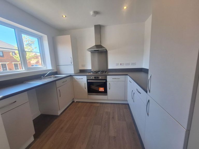 Property 2 of 18. Typical Kitchen
