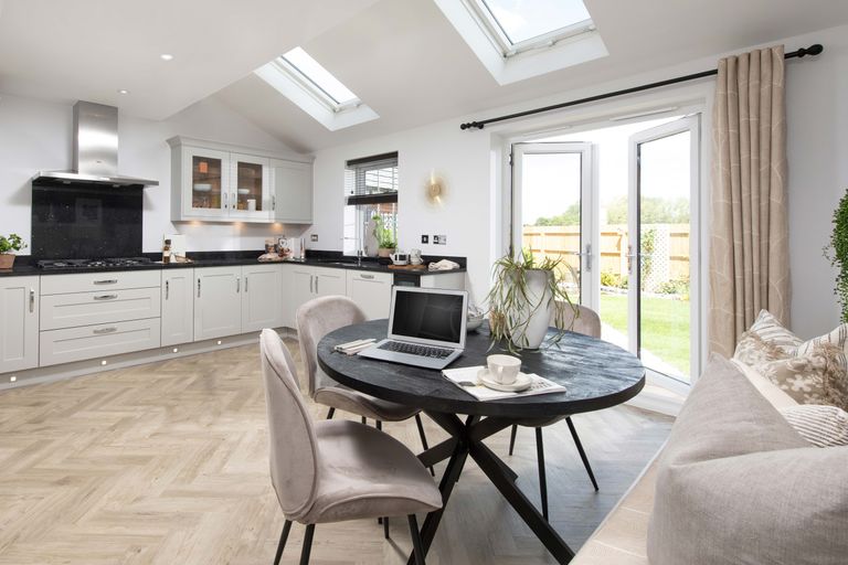 Property 3 of 10. Spacious Open-Plan Kitchen-Diner