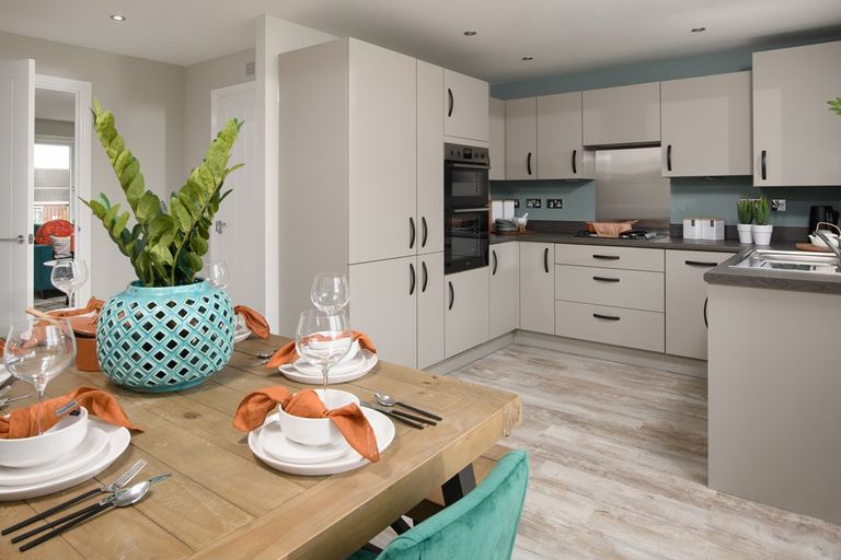 Property 3 of 10. Modern And Stylish Kitchen