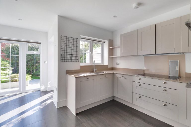 Property 3 of 14. Kitchen/Dining