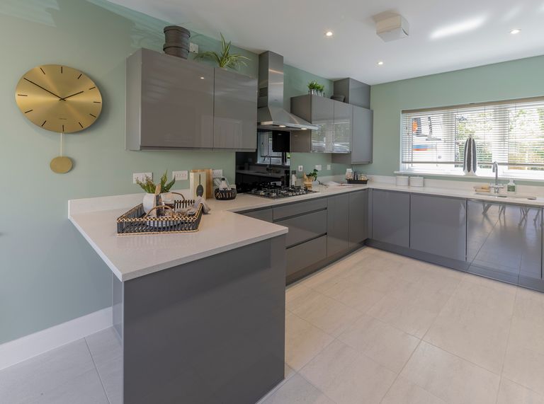 Property 2 of 10. Bovis-Sf-Show-Home-211A0004