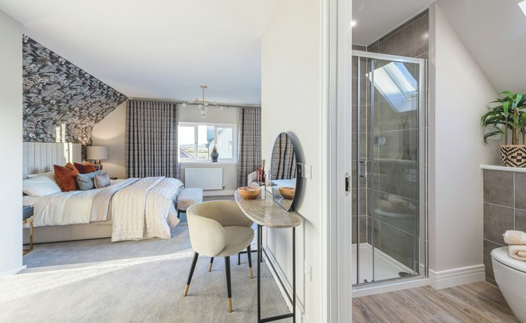 Property 3 of 13. Cornhill Village, Hamilton