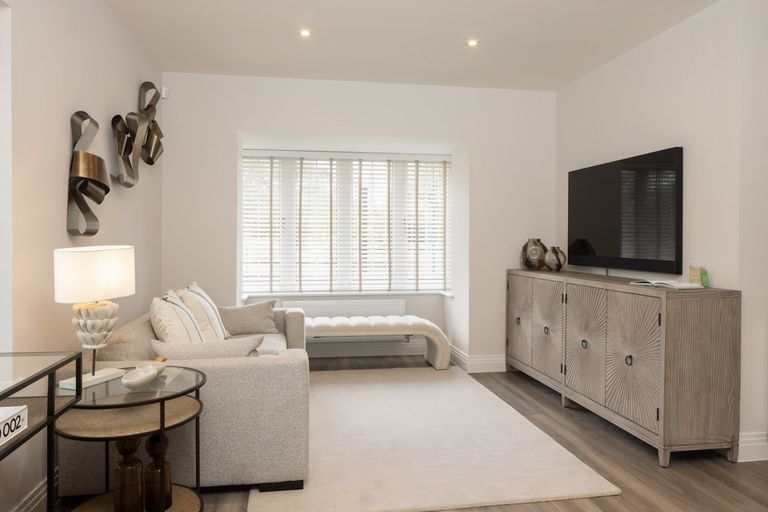 Property 3 of 17. The Willows, Burridge