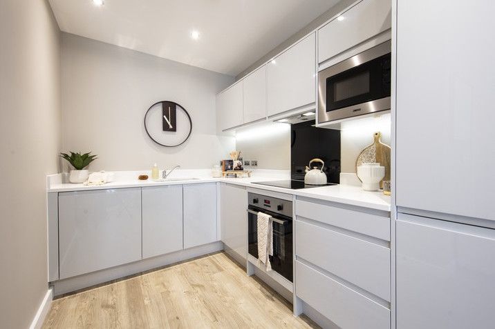 Property 2 of 13. Vb2169987 Www.Andrewhendry.Com16 716x515