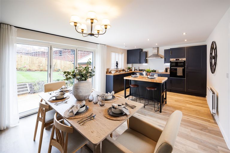 Property 2 of 7. Cp_Hr_Showhomes_52