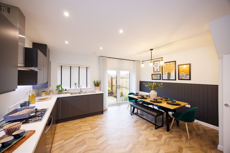Property 3 of 10. Cp_Hr_Showhomes_90