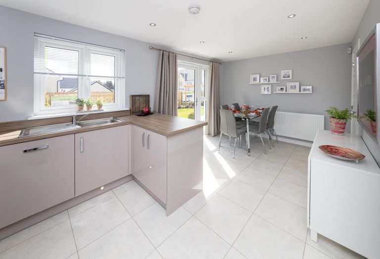 Property 3 of 9. Kitchen/Dining Room