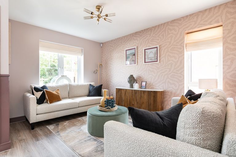 Property 3 of 16. Tetford